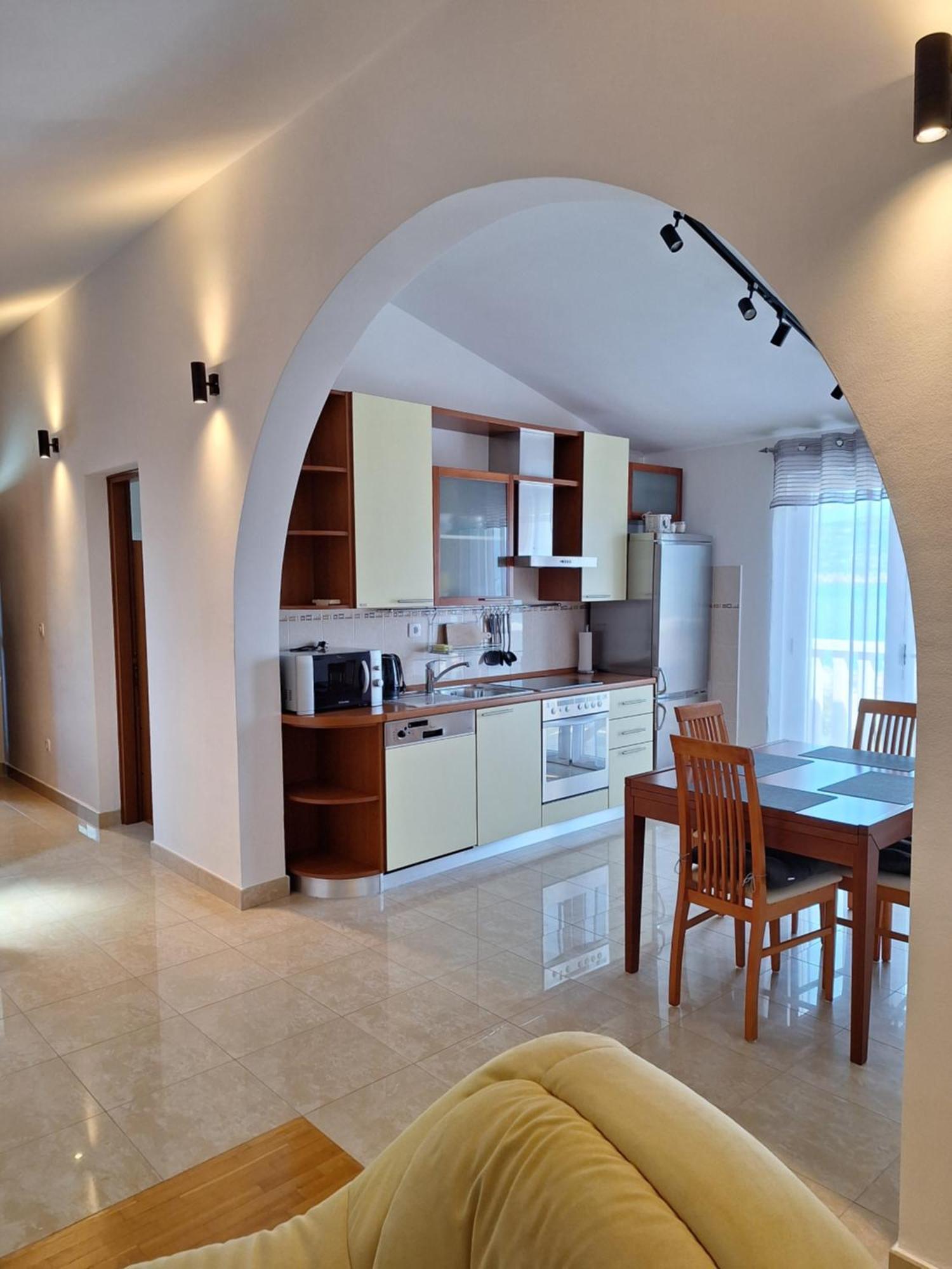 Apartments Romana スラティネ エクステリア 写真